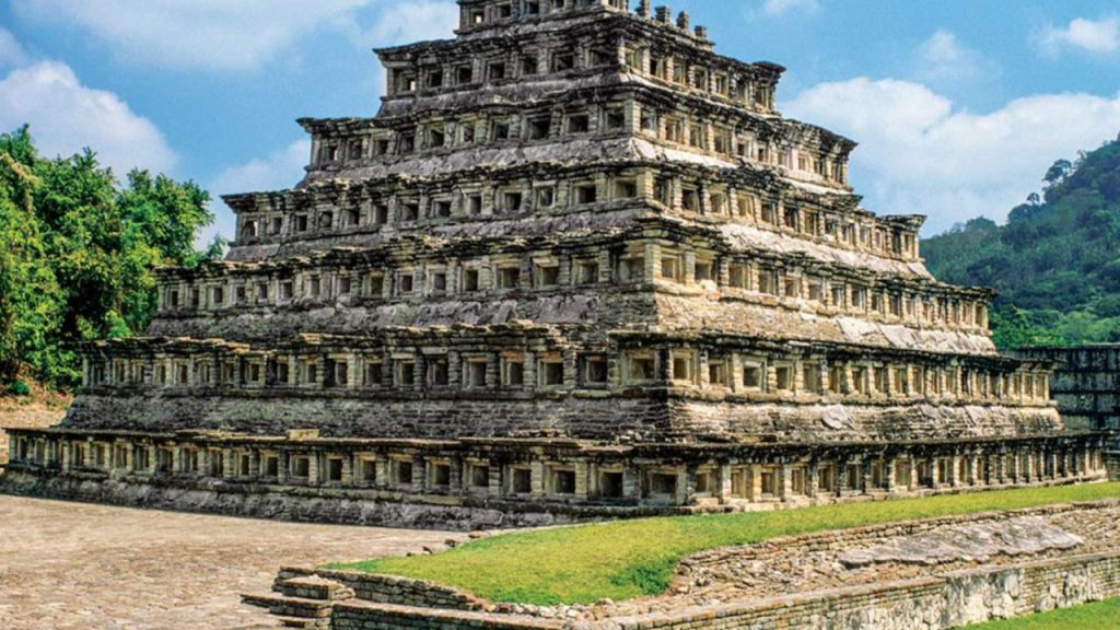 veracruz piramides el-tajin